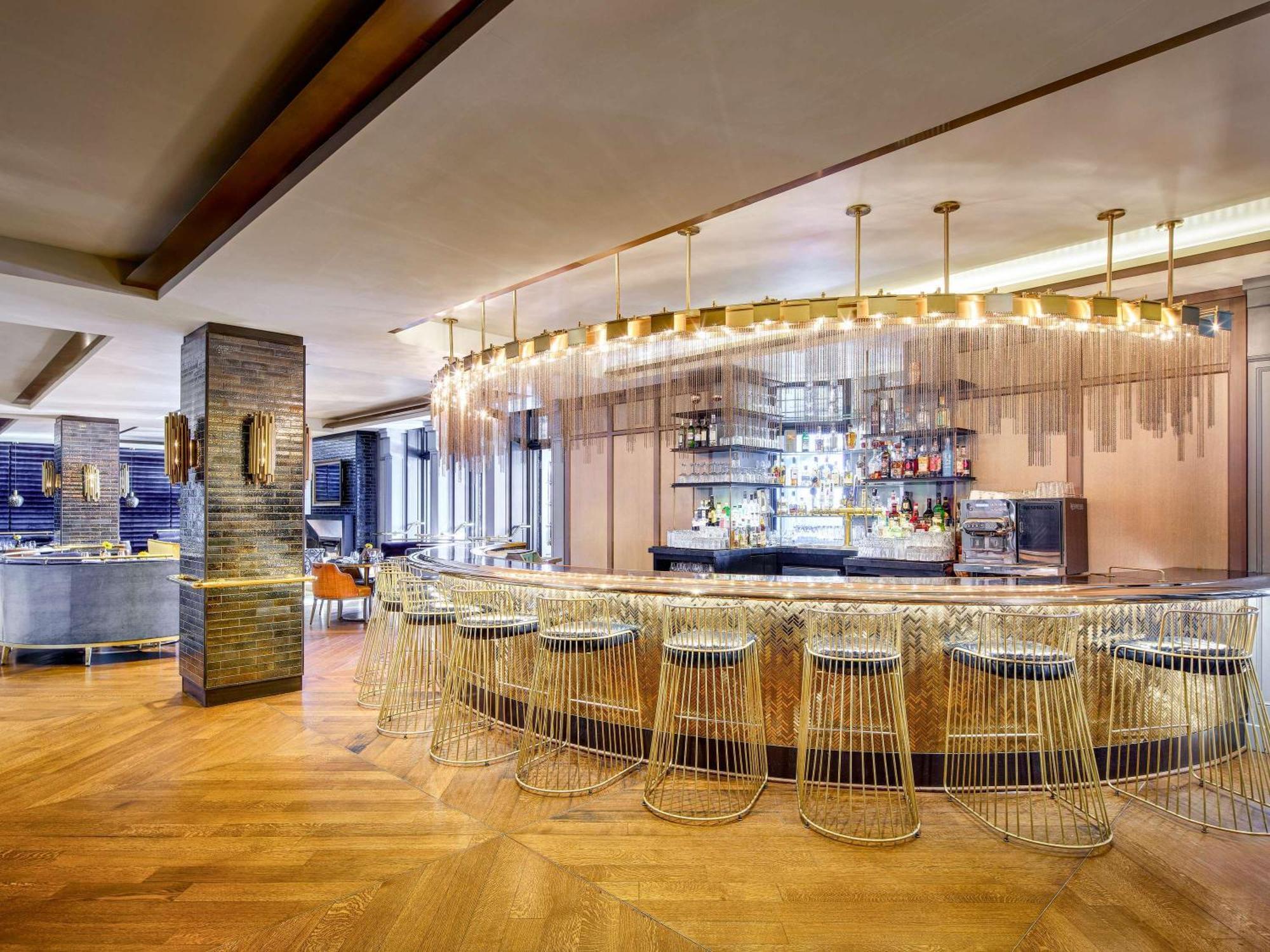 Fairmont Le Chateau Frontenac Quebec City Luaran gambar The bar at the restaurant